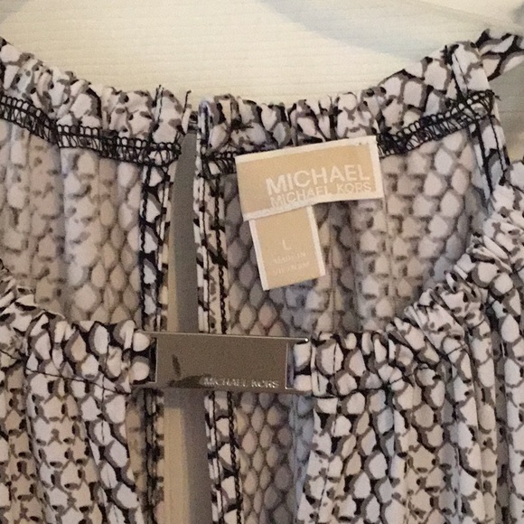 Michael Kors Top - Picture 4 of 7